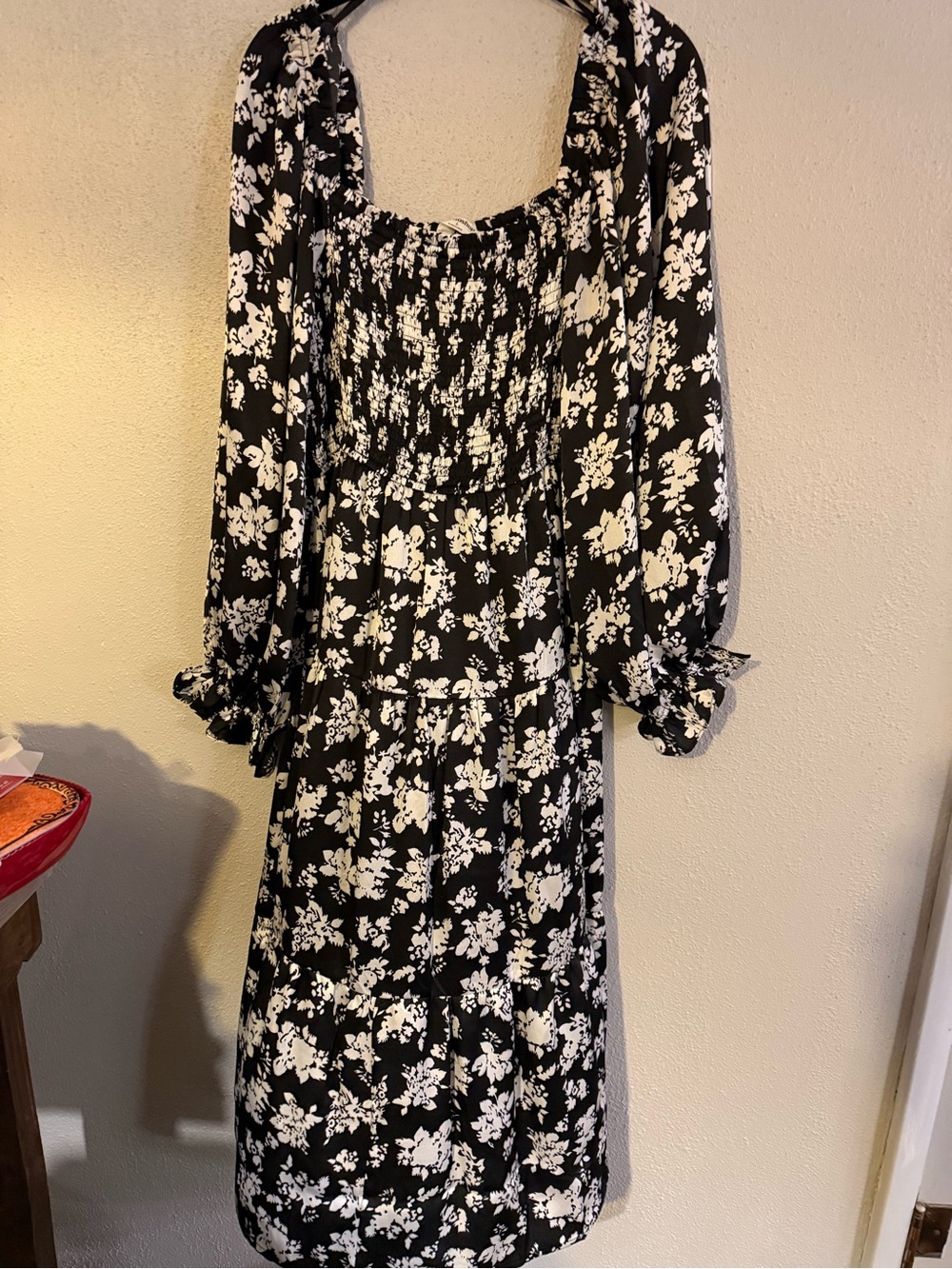 mittoshop Black & White Floral Midi Dress